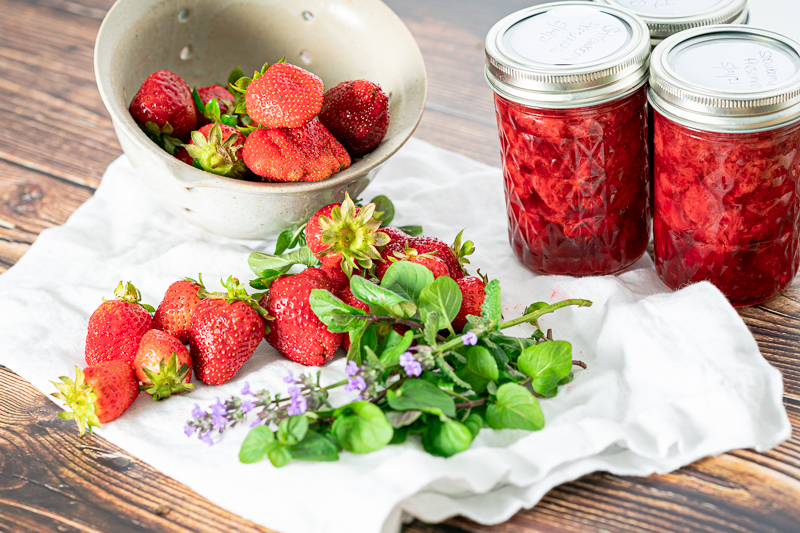 Sarah’s Simple Strawberry Sauce Recipe