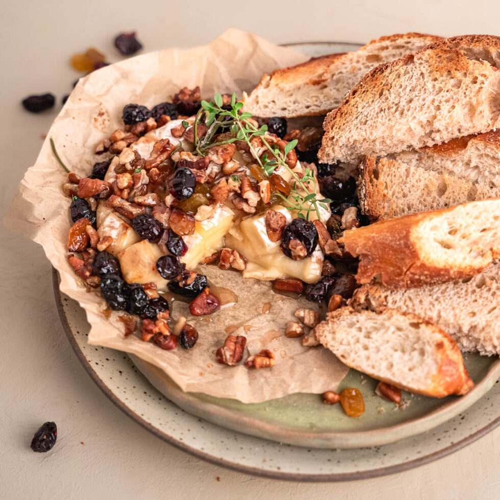 How To Eat Air Fryer Baked Camembert Cheese The Addy Bean
