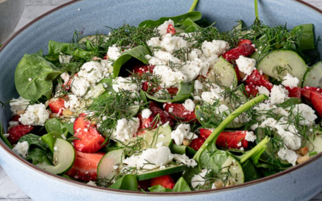 Easy Spinach Strawberry Goat Cheese Salad